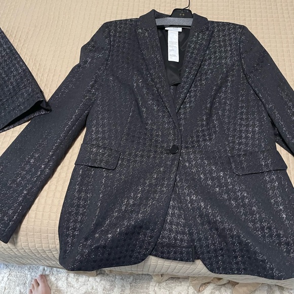 Akris Punto tweed blazer set